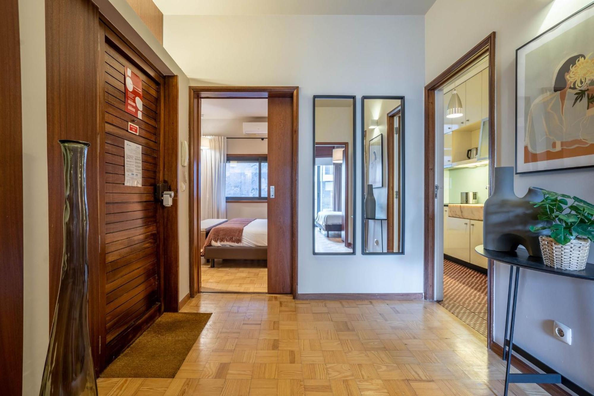 Firmeza388 Charming Flats Apartment Porto Bagian luar foto