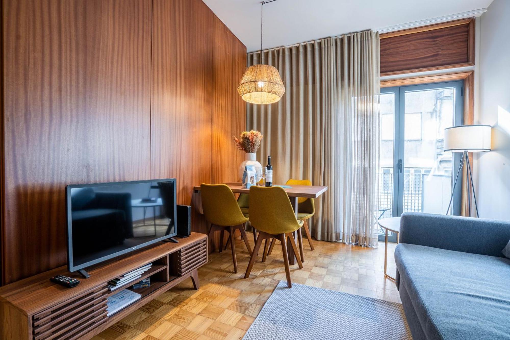 Firmeza388 Charming Flats Apartment Porto Bagian luar foto