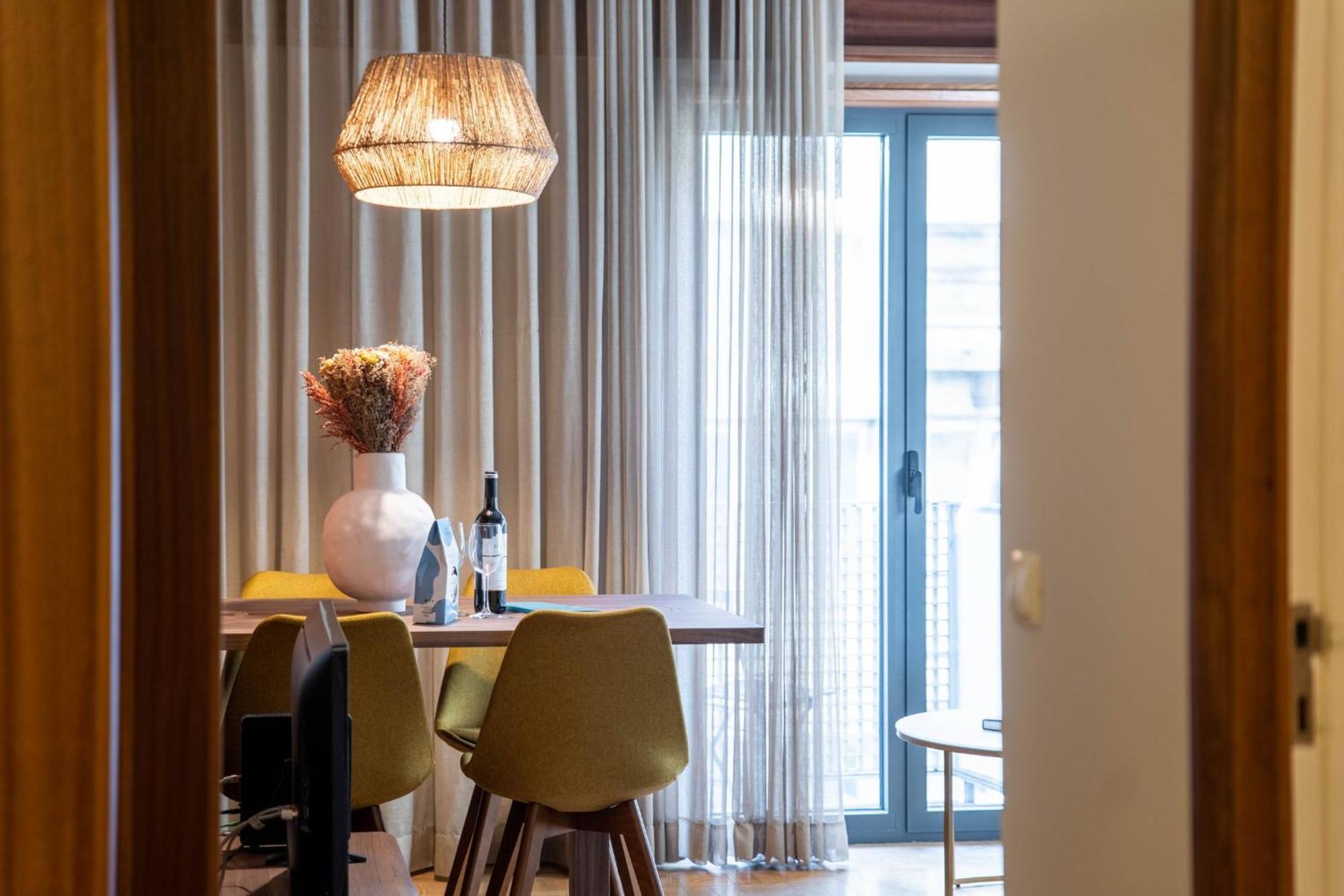 Firmeza388 Charming Flats Apartment Porto Bagian luar foto
