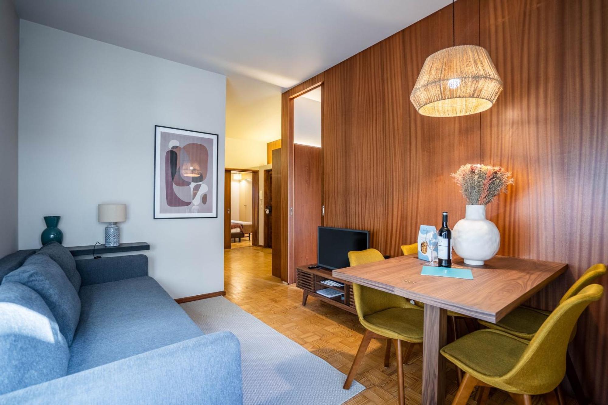Firmeza388 Charming Flats Apartment Porto Bagian luar foto